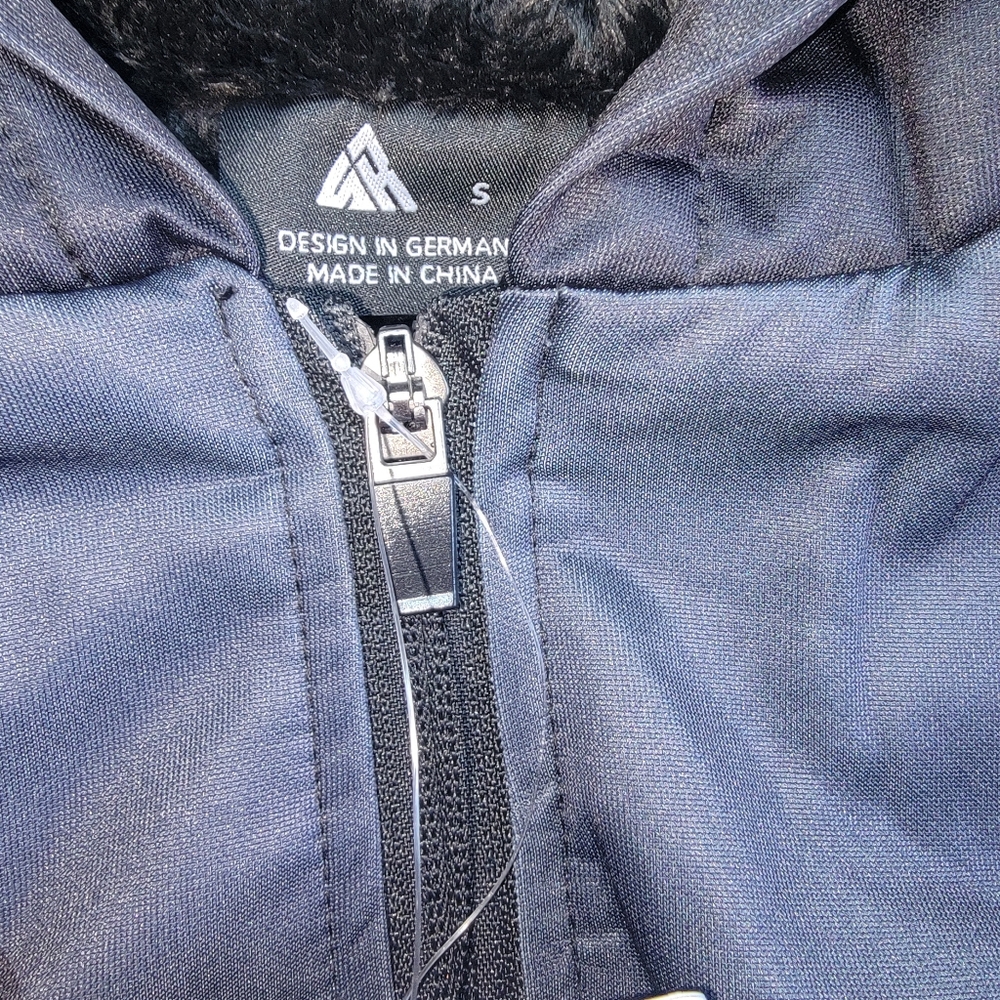 Swisswell Jacket - Size Small - Picture 6 of 8